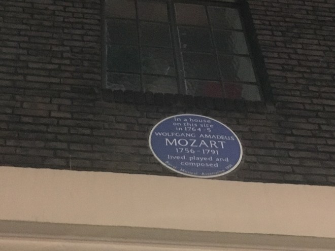 D1834322-B741-4E6C-835B-294D379F4483