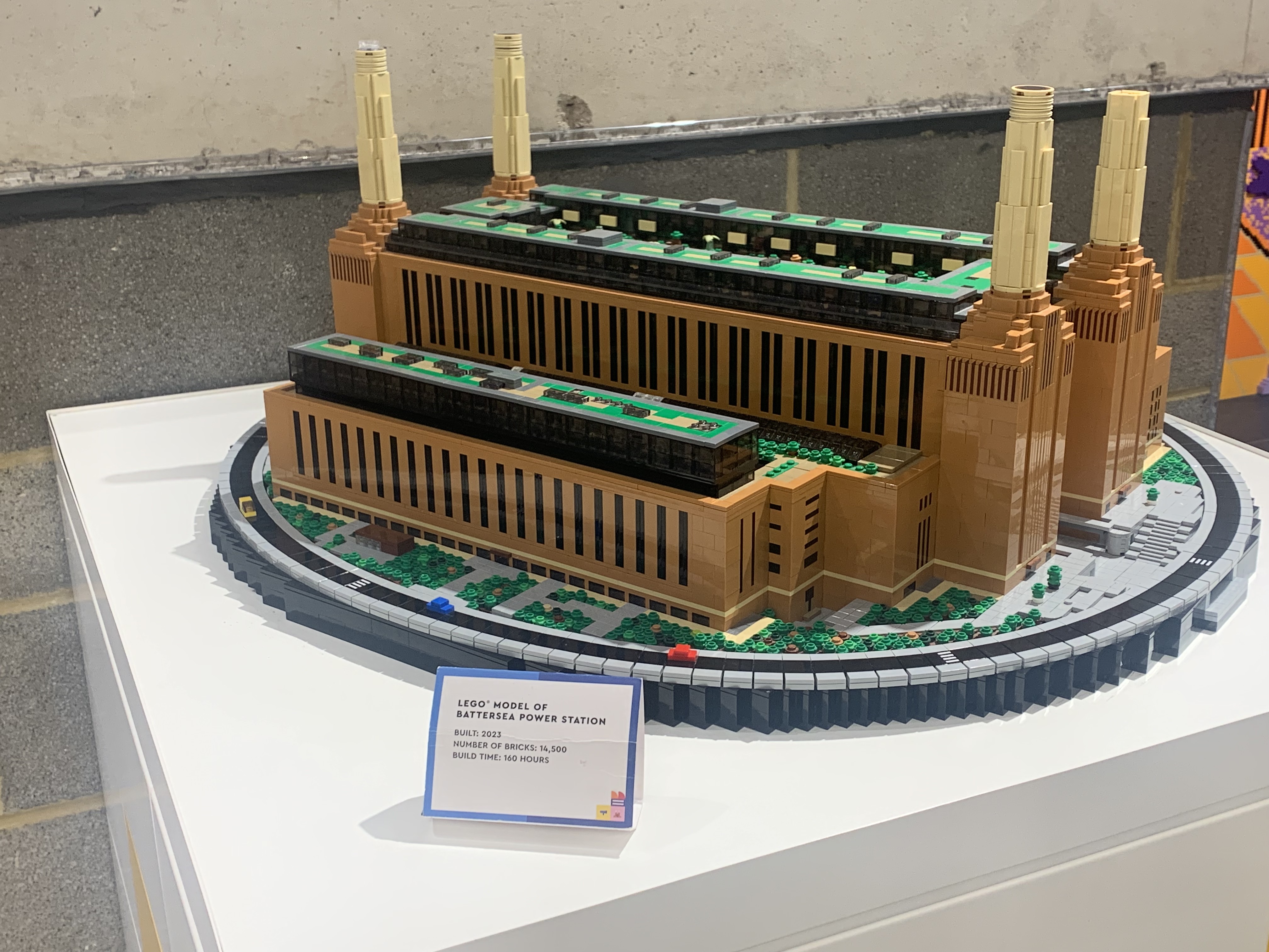 Une semaine anglaise (3): Battersea Power station, Londres