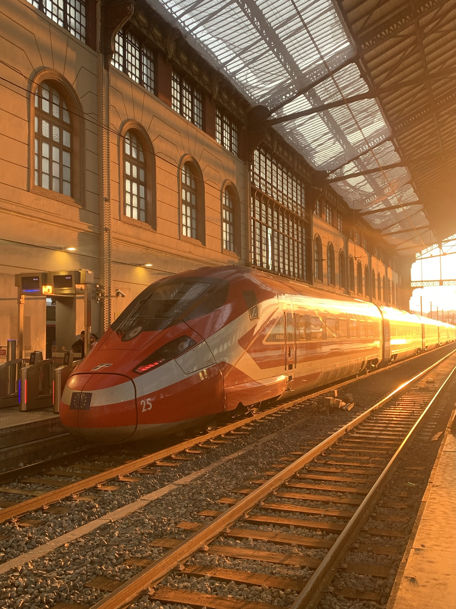 Marseille-Paris en Flèche rouge